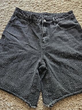 ROMWE Women's Faded Black Denim Rhinestone Jean Shorts Size 30